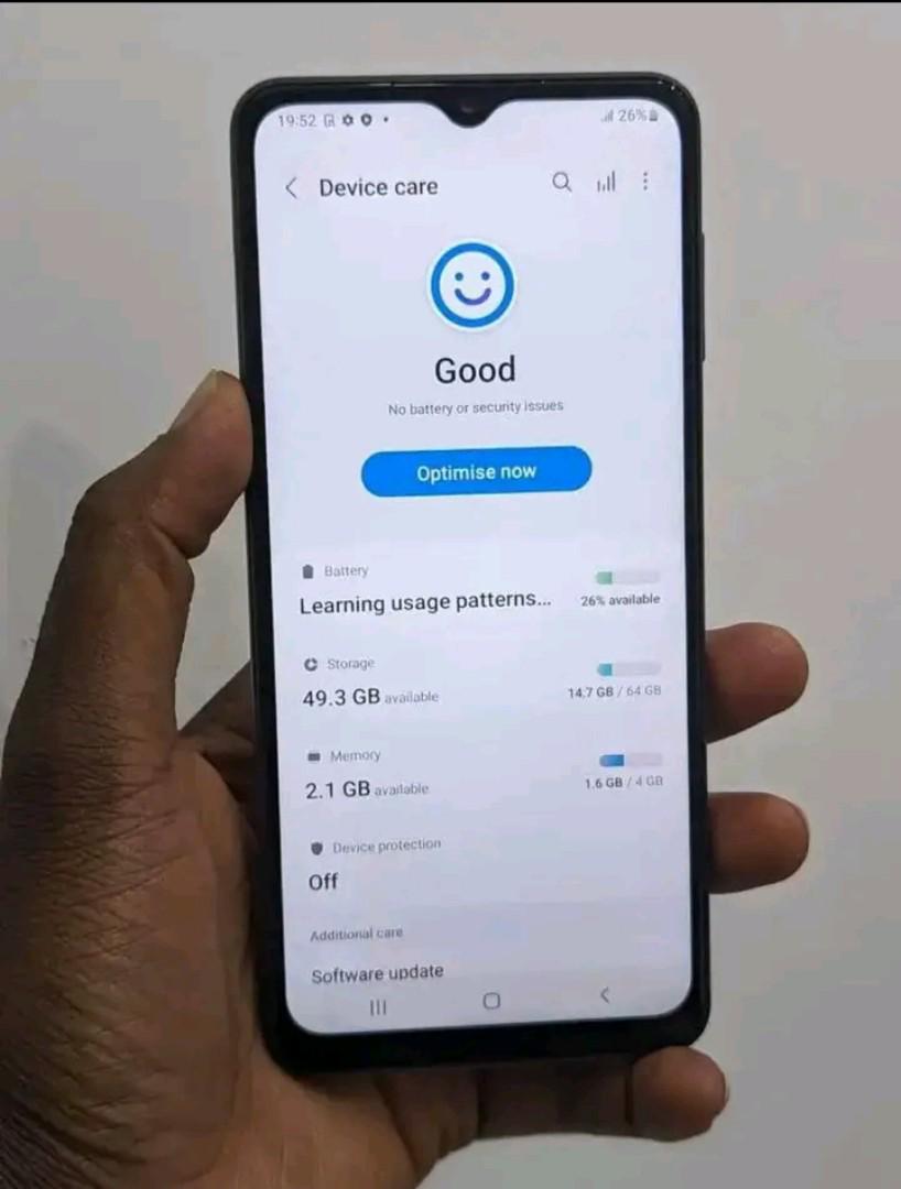 Refurbished Samsung Galaxy A12 Deal on Samsung Galaxy A12! Get ready to experience the future of smartphones with the Samsung Galaxy A12! Available now on Kilimall, this powerful device is well packed