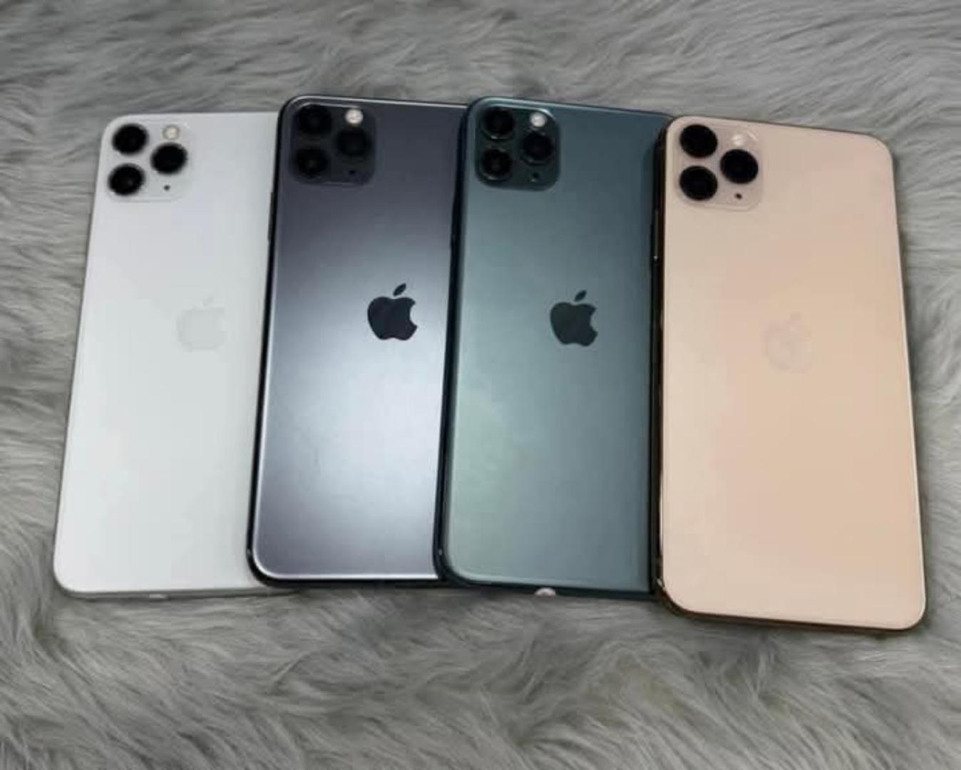 iPhone 13 Pro Max Refurbished is powered by the new Apple A16 Bionic processor Display: 6.7" LTPO Super Retina XDR OLED
Memory: 256GB + 6GB RAM Chip: A16 Bionic chip Pro 12MP camera  Wireless charging