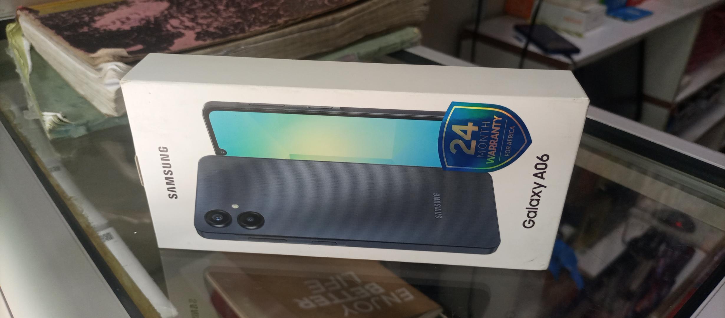 OFFER!! 2-Year Local Warranty Samsung Galaxy A16 128GB+4GB 6.7" Super AMOLED Display 50MP Triple Camera Android 14 Mediatek Helio G99 5000mAh 25W Type-C Charge Smart Phones phone 2-Year Local Warranty