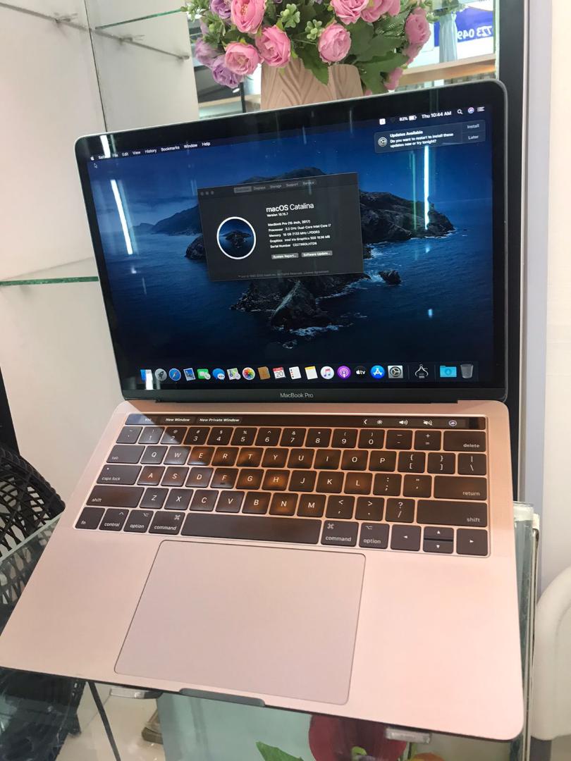MacBook Pro 2017 Powered by an  Intel Core i7 With 2gb graphics c quad-core processor clocked - 2.0 GHz, the 2017 MacBook Pro ensures smooth multitasking, fast app launches, and efficient performance.