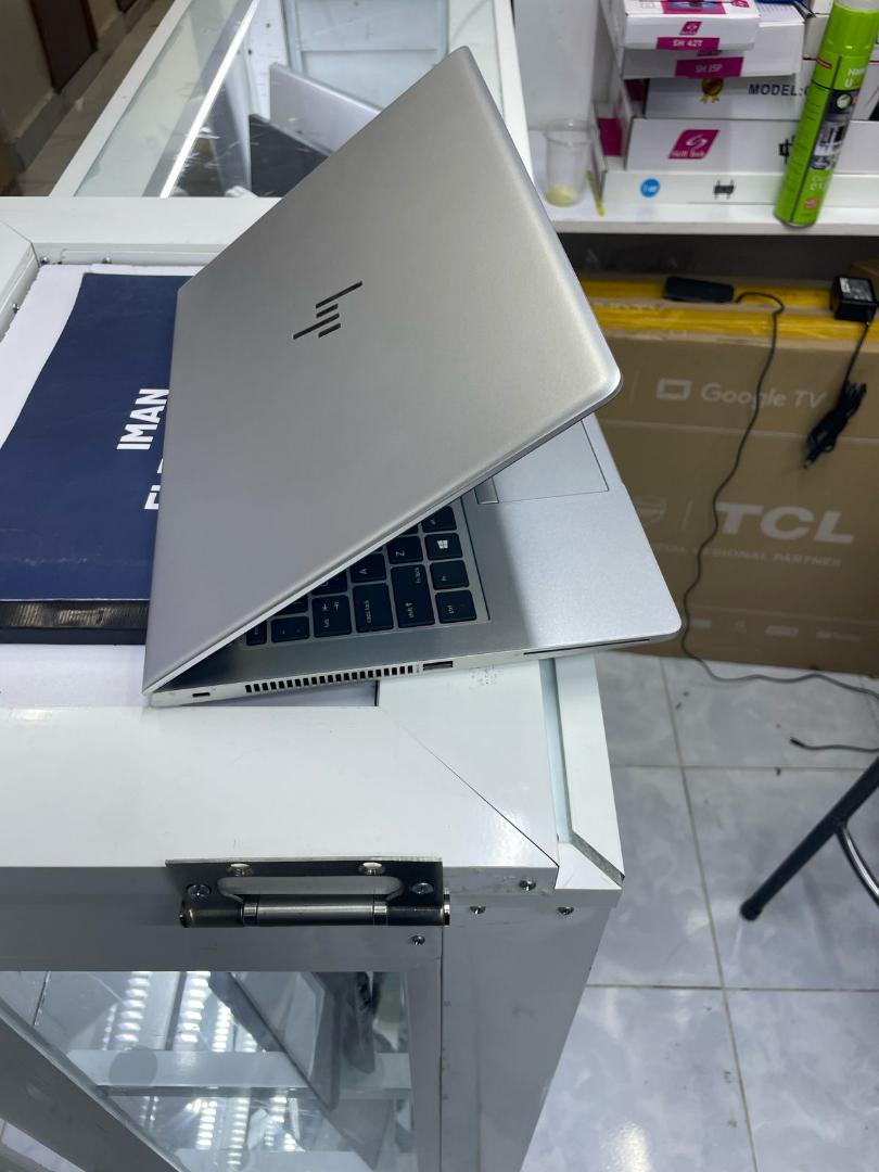 HP EliteBook 840 G5 Core I7 16GB RAM 512GB SSD 8th Generation 14 inches Full HD Touchscreen 1.8GHz up to 4.2GHz Quad Core Processor Windows 11 Professional Ultra Slim Refurbished Laptop