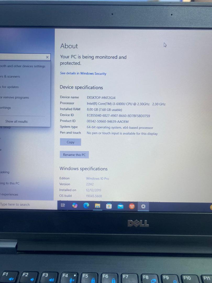 Dell Lattitude 7270 core i3 6th gen, 8gb ram 128gb ssd  new in stock Secure Sleek, Powerful - the Dell Latitude-E7270 12.5" business-class laptop. Style and structure intersect with premium materials.