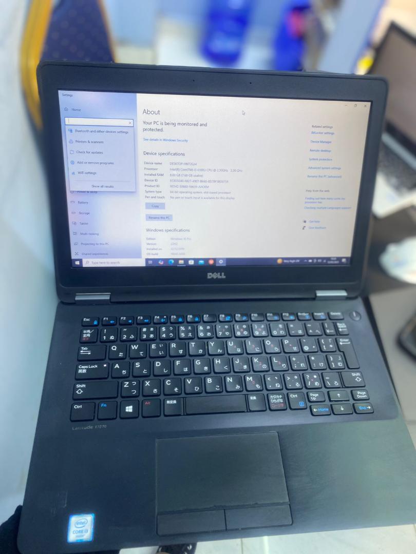 Dell Lattitude 7270 core i3 6th gen, 8gb ram 128gb ssd  new in stock Secure Sleek, Powerful - the Dell Latitude-E7270 12.5" business-class laptop. Style and structure intersect with premium materials.