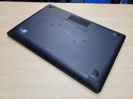 DELL LATITUDE 3590 Lapto Core i5 8GB RAM 256GB SSD 14″ HD Display in Kenya.
Thel dell 3590 Laptop carbon-fiber and magnesium-alloy body, a 2.2-GHz Intel Core i5-8200U CPU, 8GB of RAM, very efficient.