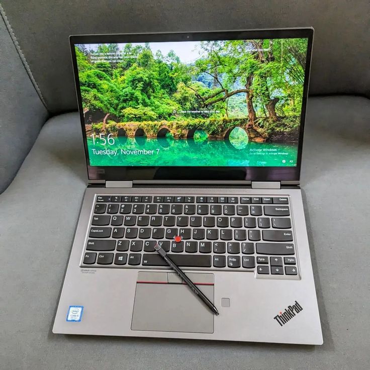 Lenovo ThinkPad X1 Yoga 2 In 1  x360 Laptop 8 th Gen Intel Core i7 16 GB RAM 512 GB SSD 14" UHD TouchScreen Display Bluetooth Webcam WiFi Intel Iris Xe Graphics  Windows 10 Pro Ex Uk 6 Months Warranty