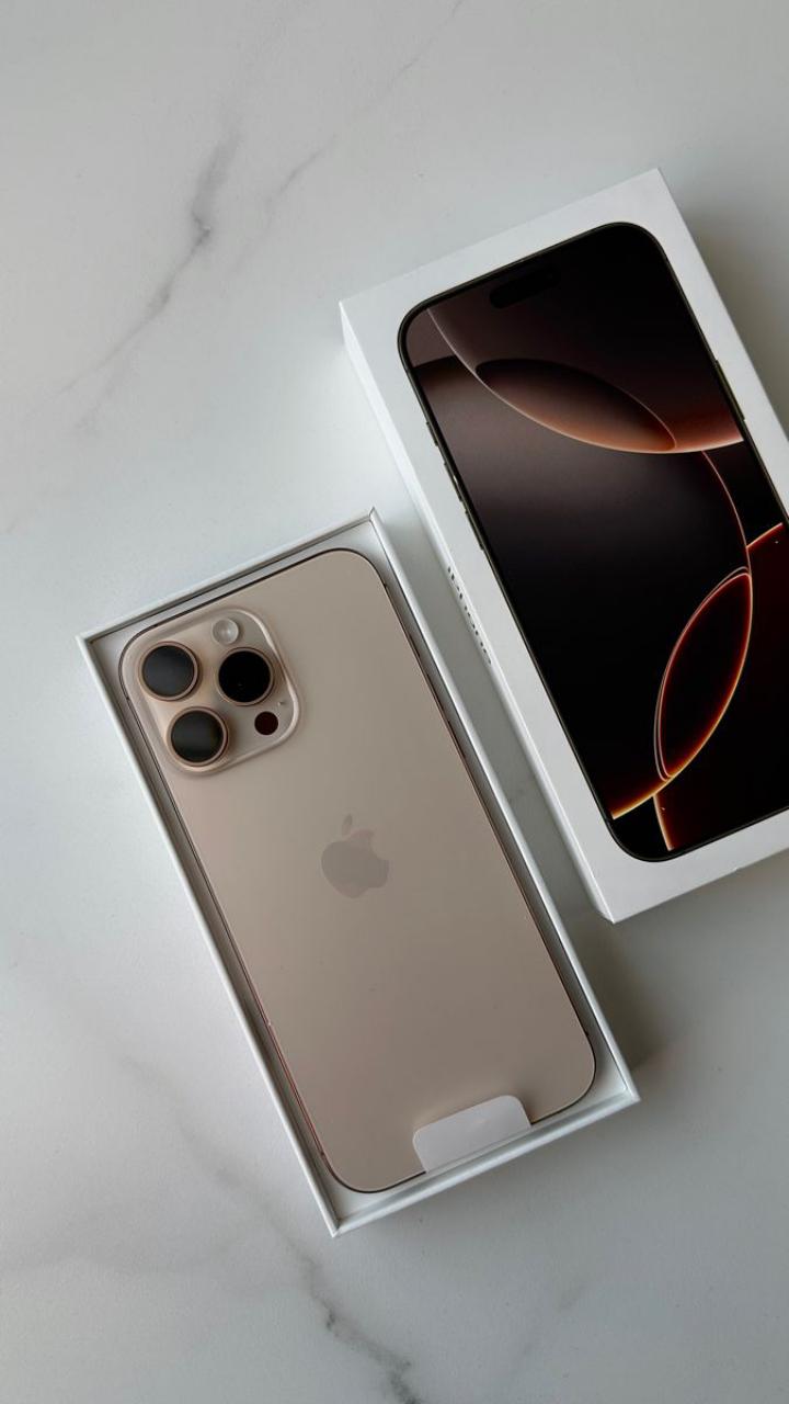 Apple iPhone 16 Pro Max 256GB 8GB RAM 6.9″ Super Retina XDR OLED Always-On Display A18 Pro chip with 6-core GPU Apple Intelligence 48MP Triple Pro Camera System                                       .
