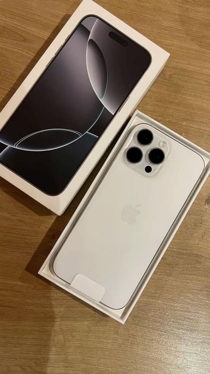 Apple iPhone 16 Pro Max 256GB 8GB RAM 6.9″ Super Retina XDR OLED Always-On Display A18 Pro chip with 6-core GPU Apple Intelligence 48MP Triple Pro Camera System                                       .