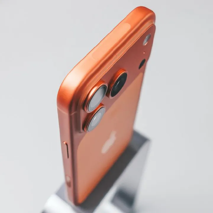 🔥 OFFER ! NEWIPHONE 17 PRO MAX 256GB 12 GB RAM 6.9″ LTPO SUPER RETINA XDR OLED 120HZ ALWAYS-ON DISPLAY A19 PRO CHIP WITH 6-CORE GPU APPLE INTELLIGENCE 48MP TRIPLE PRO CAMERA SYSTEM PHYSICAL SIM SLOT.