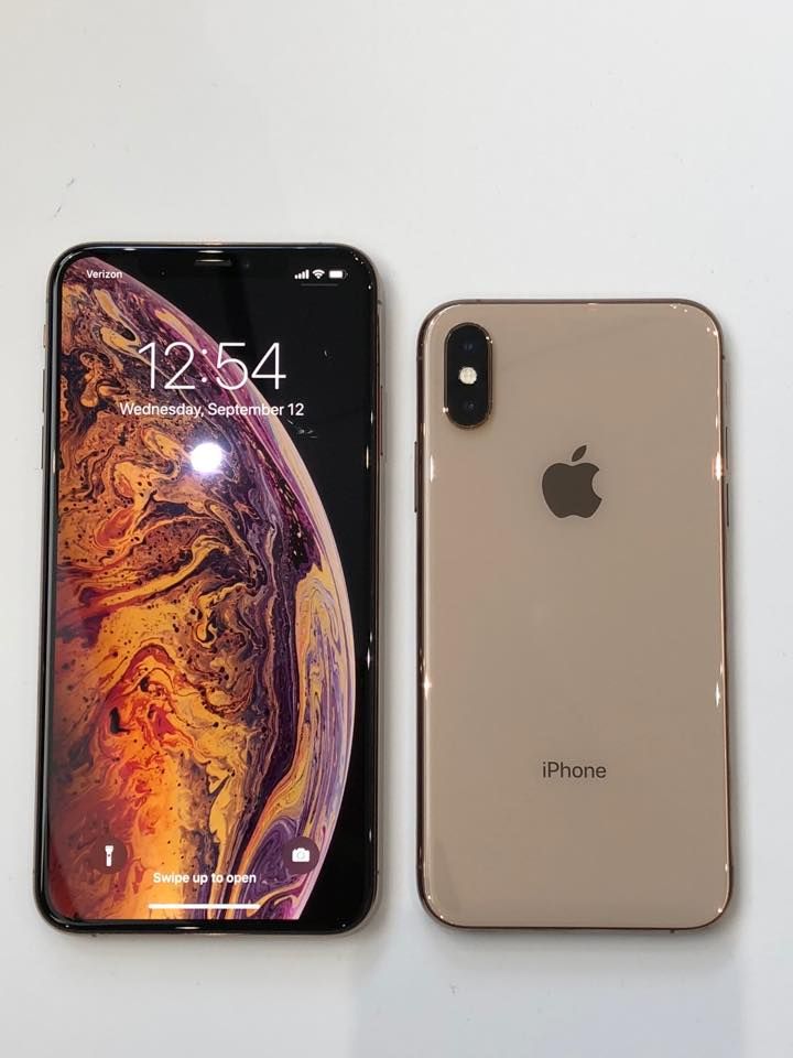 Apple iPhone XS 256GB 4GB RAM 5.8" Super Retina OLED Display Nano-SIM eSIM iOS 12 Dual 12 MP Camera 2658mAh Battery Pre-Owned Abroad 6 Months Warranty Kit Only                            .           .