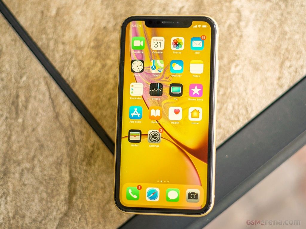 iPhone XR