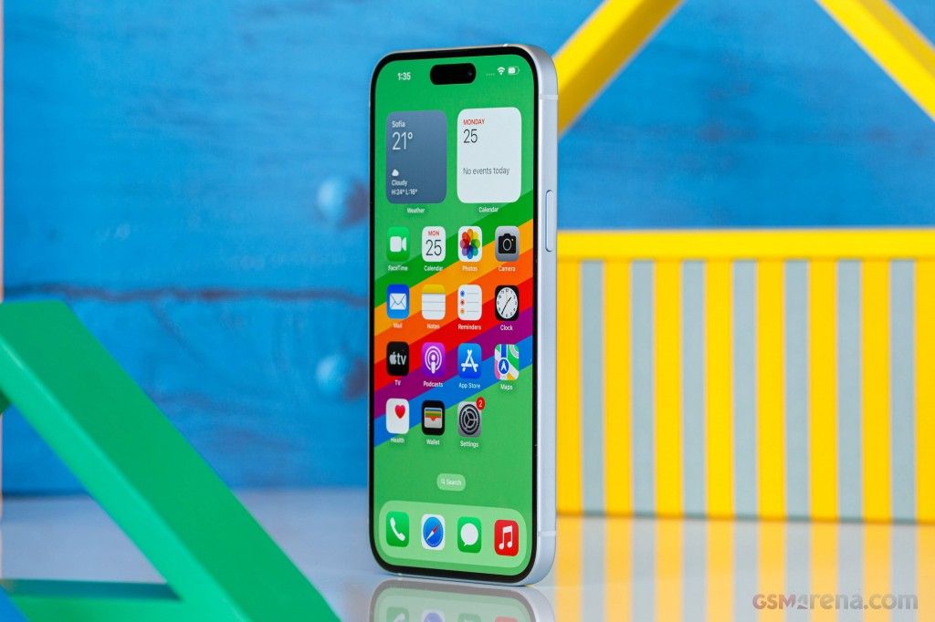 Apple iPhone 15 Plus - 5G Smartphone 6.7" Super Retina XDR A16 Bionic iOS 17 Dual SIM USB-C