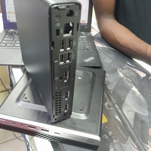 HP EliteDesk 800 G3 Intel Core i5 6th Gen 8GB RAM 256GB SSD Mini Desktop PC windows 10 pro installed plus power cable
plus bluetooth adaptor and wifi adaptor