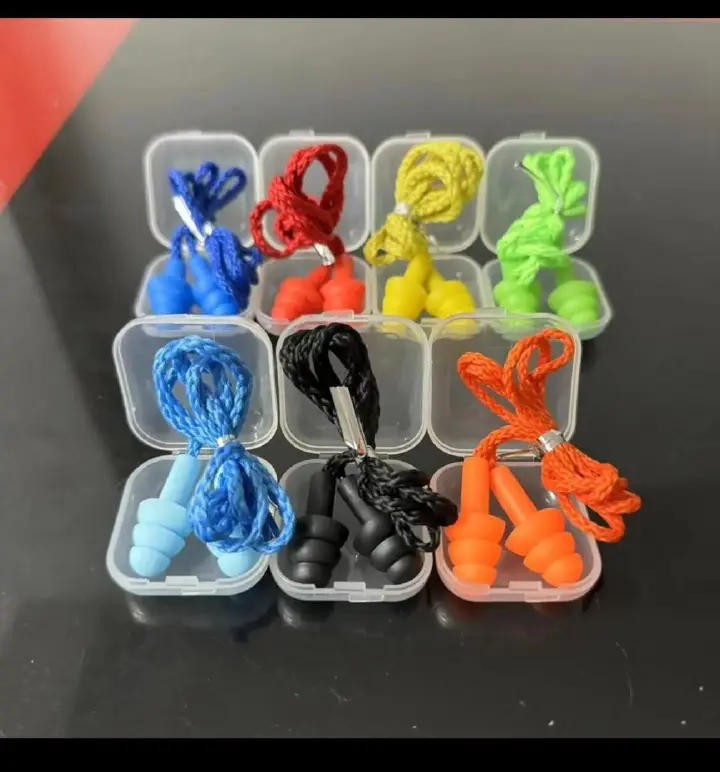 Noise - cancelling Earplugs/EarbudsTravel noise reduction Ear plug with case and code.