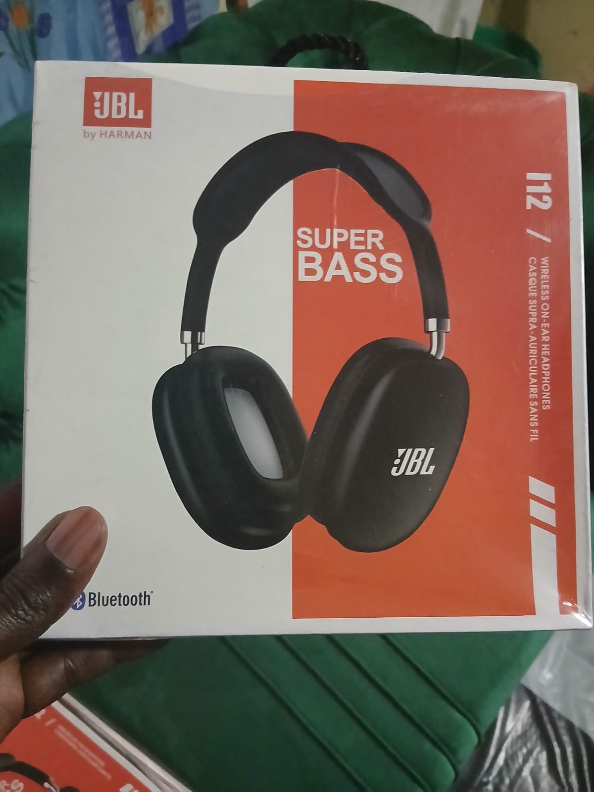 JBL Tune i12 Wireless Headset – Super Bass Wireless Bluetooth Headphones With Microphone and Noise Cancellation Gaming Headset Stereo HiFi Earphones- Random color of navy blue and black