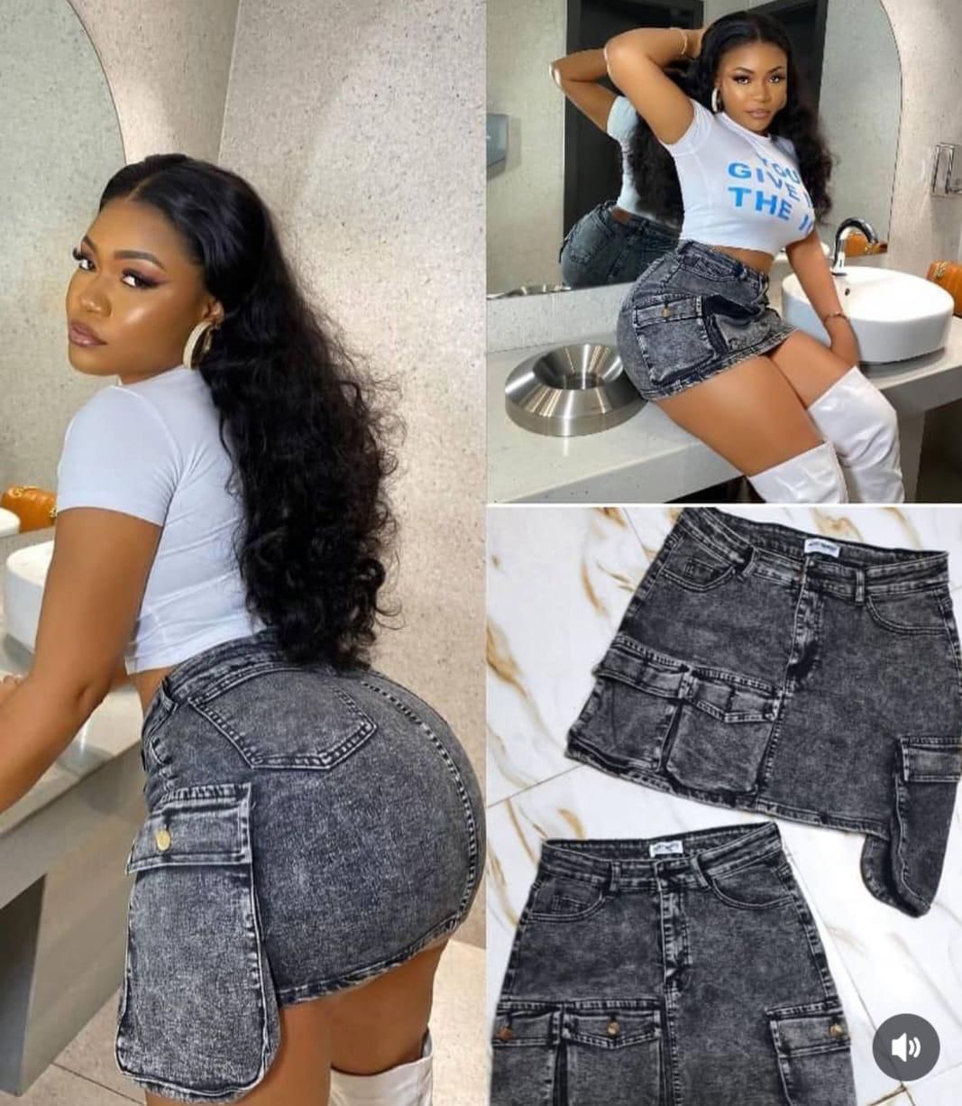 Cargo-style twill mini skirt