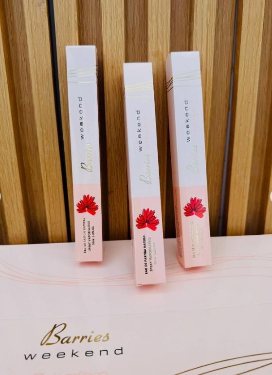 New Arrival – Barries Weekend/ Eau de Parfum for Women (35ml) | Elegant, Long-Lasting Fragrance with a Fresh & Feminine Scent/Berries weekend scent for women/men