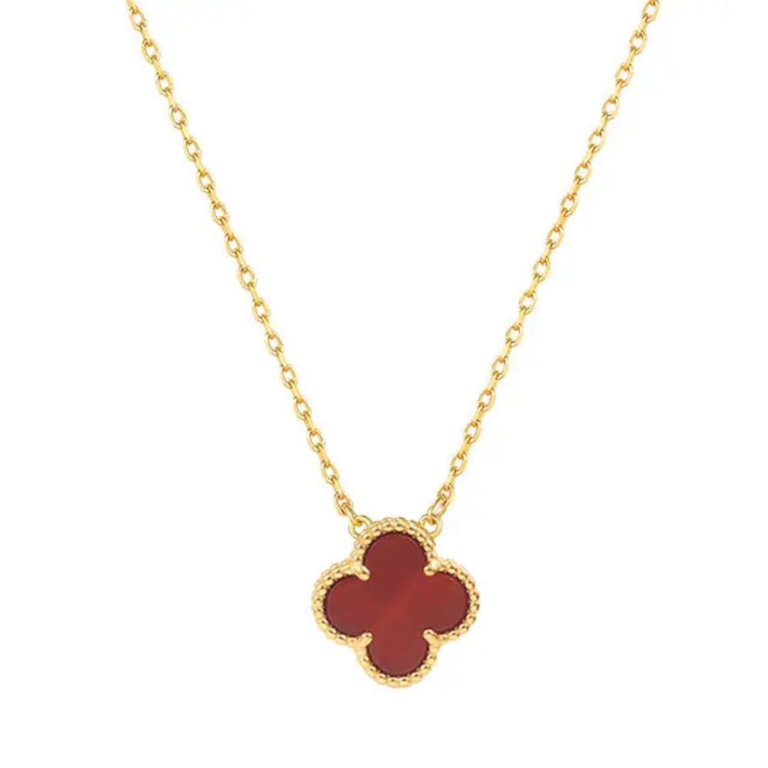 Bestselling 4-leaf clover pendant necklace features a gold-coated design, symbolizing luck and positivity. A perfect accessory for any occasion, it adds a touch of charm and elegance to your style.