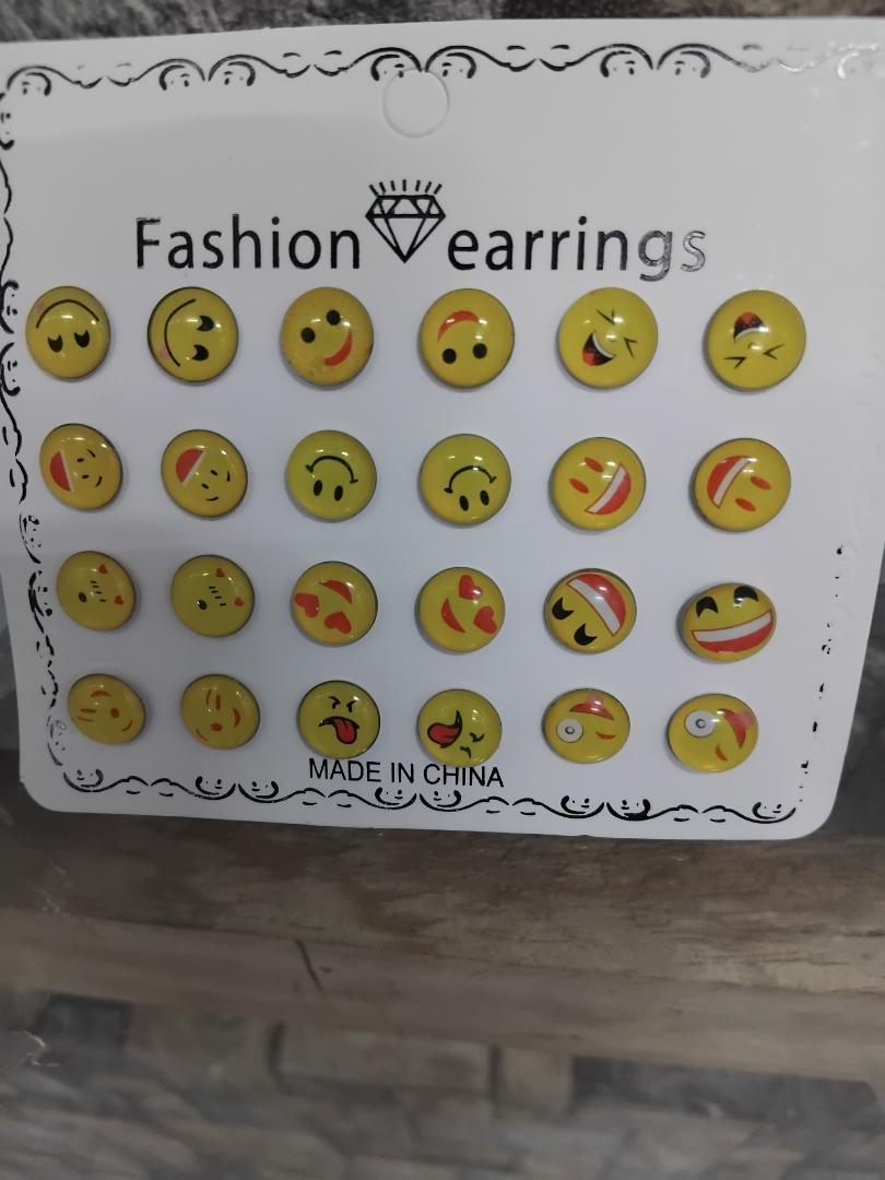 12 pairs of emoji fashion stud earrings features hypoallergenic, stainless steel construction that’s non-tarnish. Perfect for everyday wear, they add fun and style while ensuring comfort a