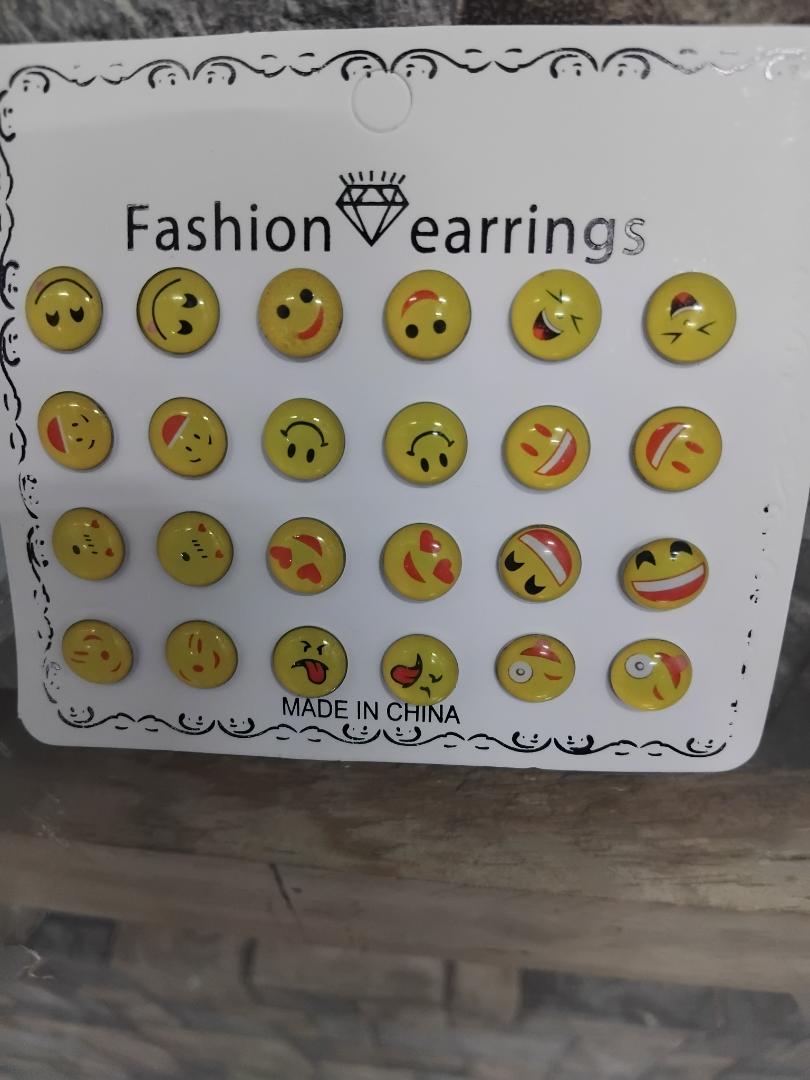 12 pairs of emoji fashion stud earrings features hypoallergenic, stainless steel construction that’s non-tarnish. Perfect for everyday wear, they add fun and style while ensuring comfort a