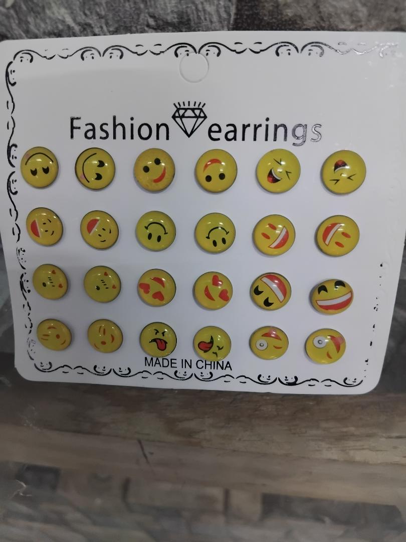 12 pairs of emoji fashion stud earrings features hypoallergenic, stainless steel construction that’s non-tarnish. Perfect for everyday wear, they add fun and style while ensuring comfort a