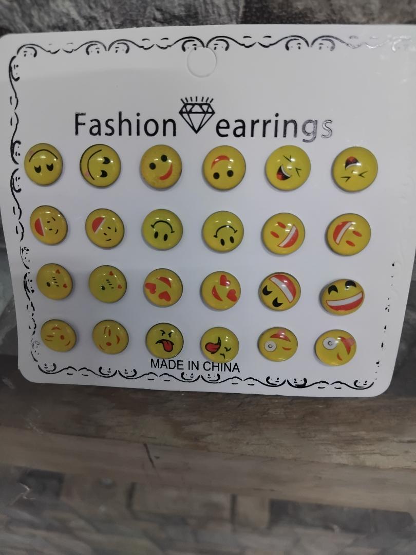 12 pairs of emoji fashion stud earrings features hypoallergenic, stainless steel construction that’s non-tarnish. Perfect for everyday wear, they add fun and style while ensuring comfort a