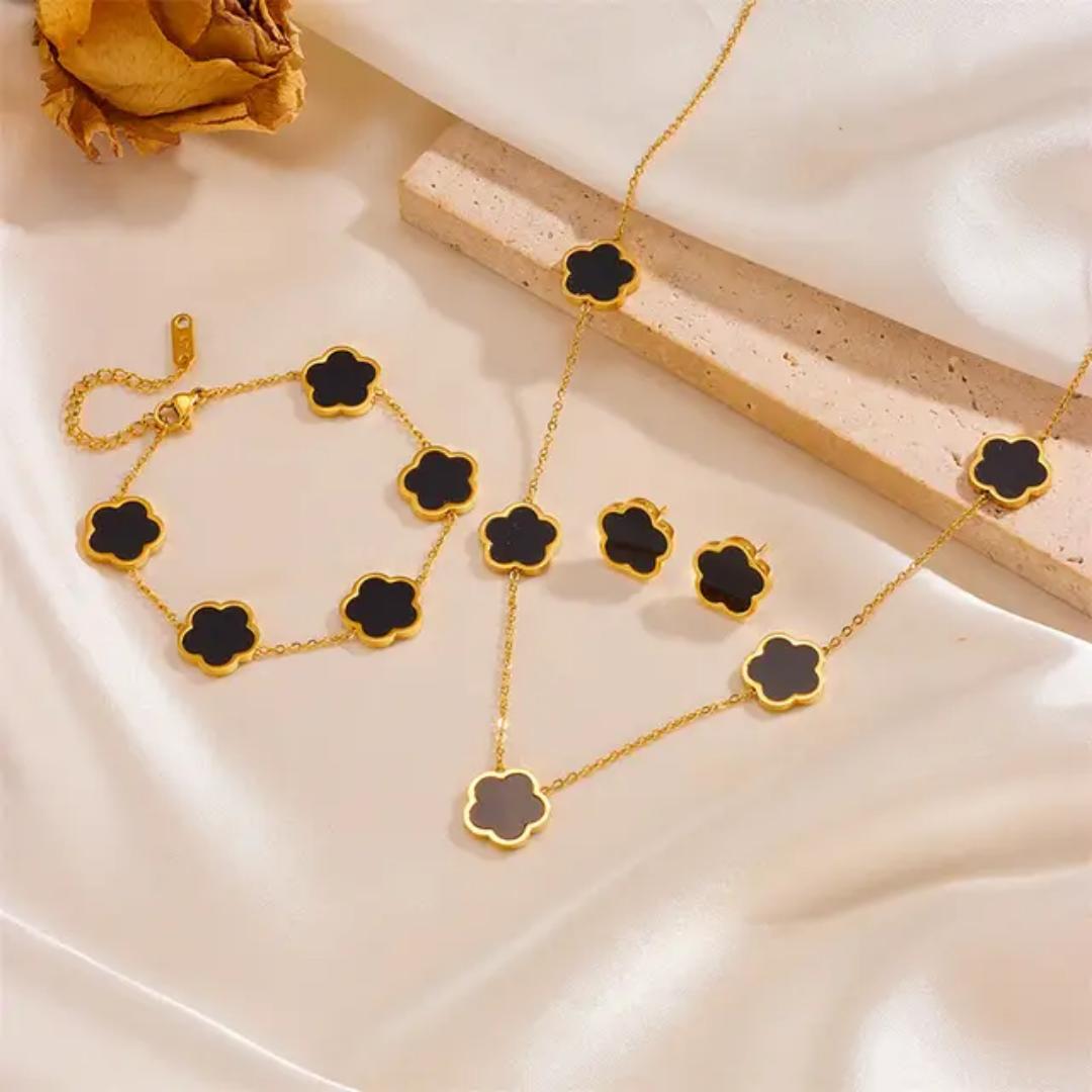 "Stunning Van Cleef Inspired Necklace and Bracelet Set: Luxurious Timeless Elegance with Exquisite Craftsmanship – Featuring Iconic Four-Leaf Clover Design, High-Quality Materials, and Sparkling Gemst