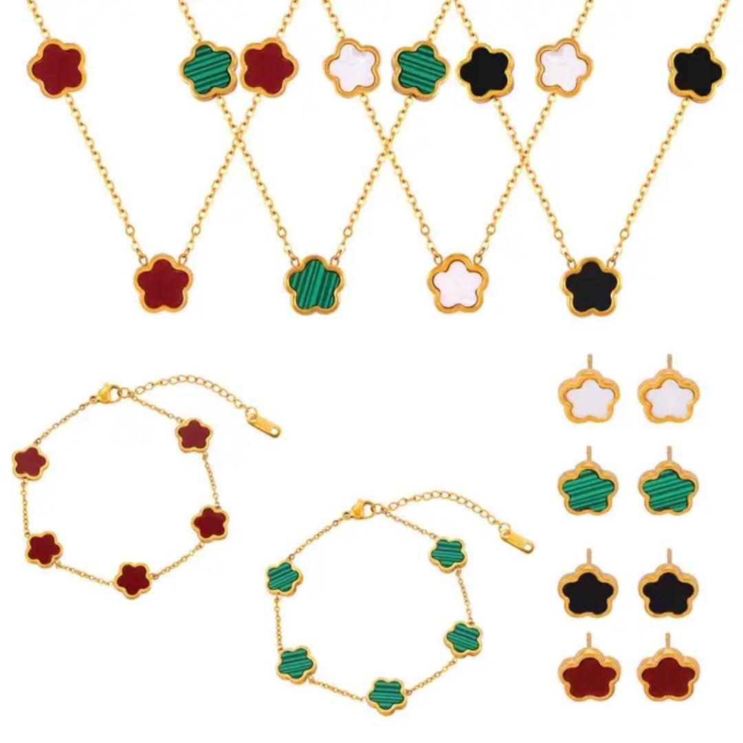 "Stunning Van Cleef Inspired Necklace and Bracelet Set: Luxurious Timeless Elegance with Exquisite Craftsmanship – Featuring Iconic Four-Leaf Clover Design, High-Quality Materials, and Sparkling Gemst