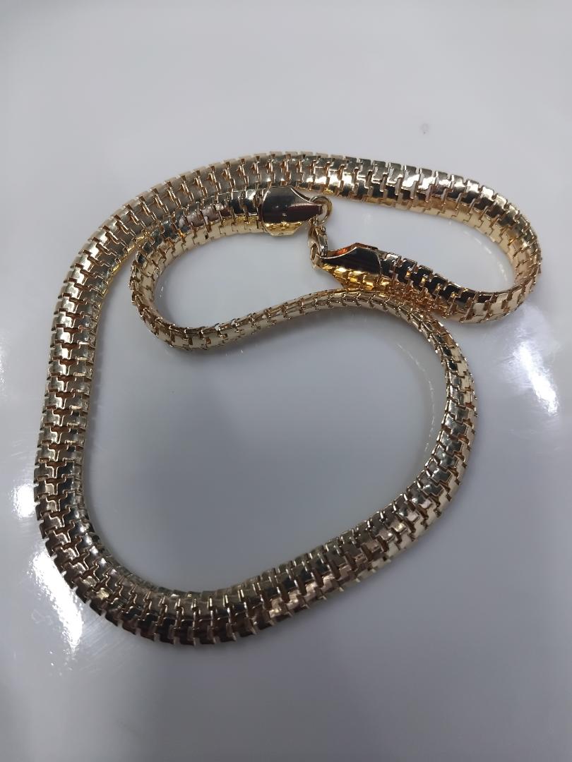 "Hypoallergenic Stainless Steel Snake Necklace for Men & Women, Elegant Fashion Casual Chain, Silver & Gold, Thick Design, Stylish Unisex Jewelry for Daily Wear, Trendy & Comfortable"