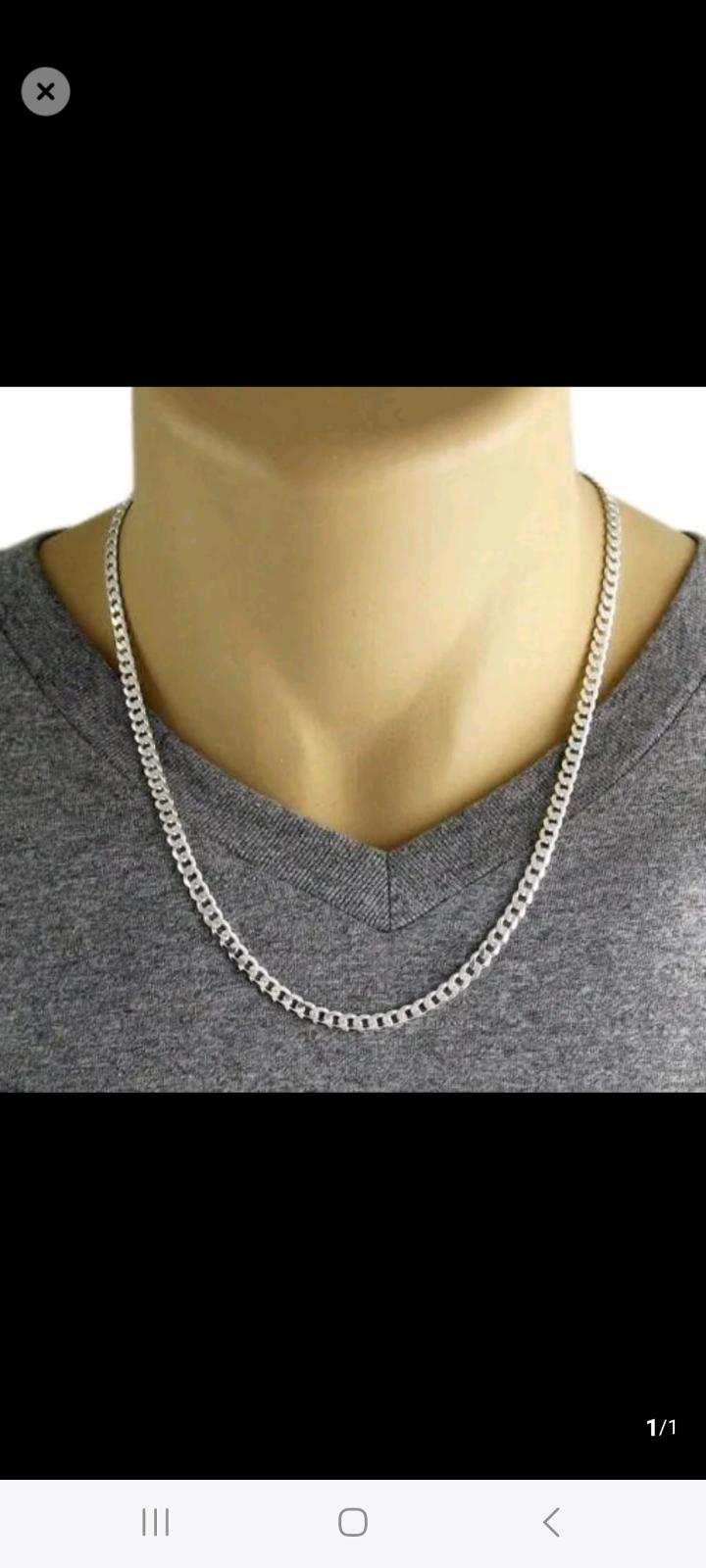 Elegant Silver Men's Chain Necklace, 30cm Long, Fashion Stainless Steel, Non-Tarnish, Metallic Design, Stylish & Durable for Daily Wear. Perfect Accessory for Modern Men's Fashion.