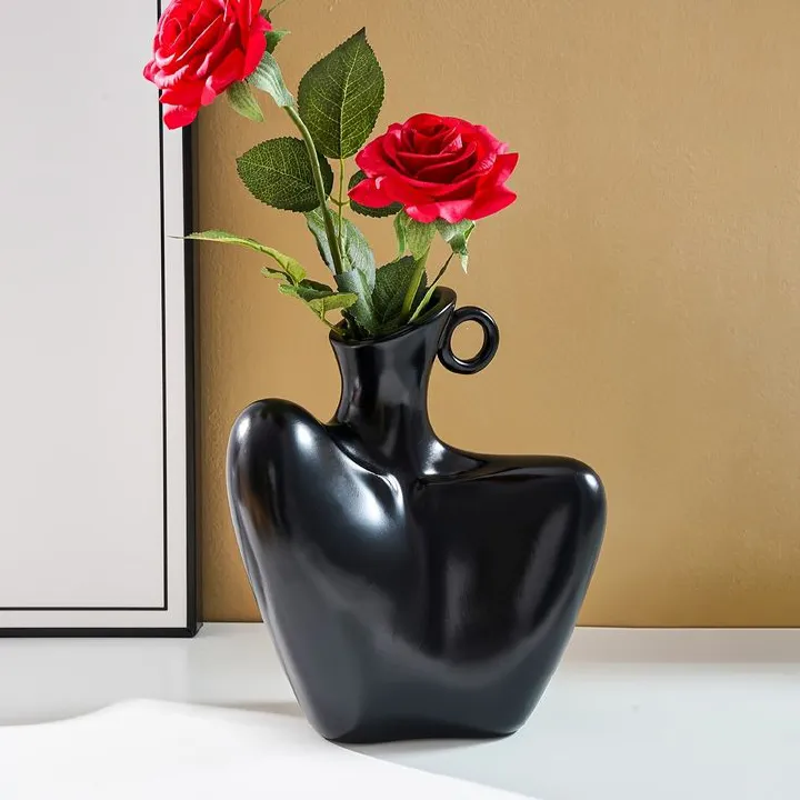 Creative human collarbone ceramic vase