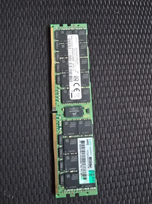 High Performance 128GB PC4 DDR4 Server RAM – Reliable Memory Upgrade for Data Centers, Enterprise Servers, Cloud Computing, and Heavy Workload Applications with Faster Speed,Low Power Consumption