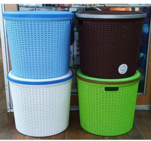 Generic Plastic Laundry Basket With A Lid