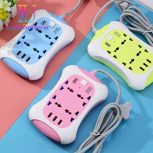 Socket intelligent USB home plug British standard European standard plug multi hole with switch plug wiring board
