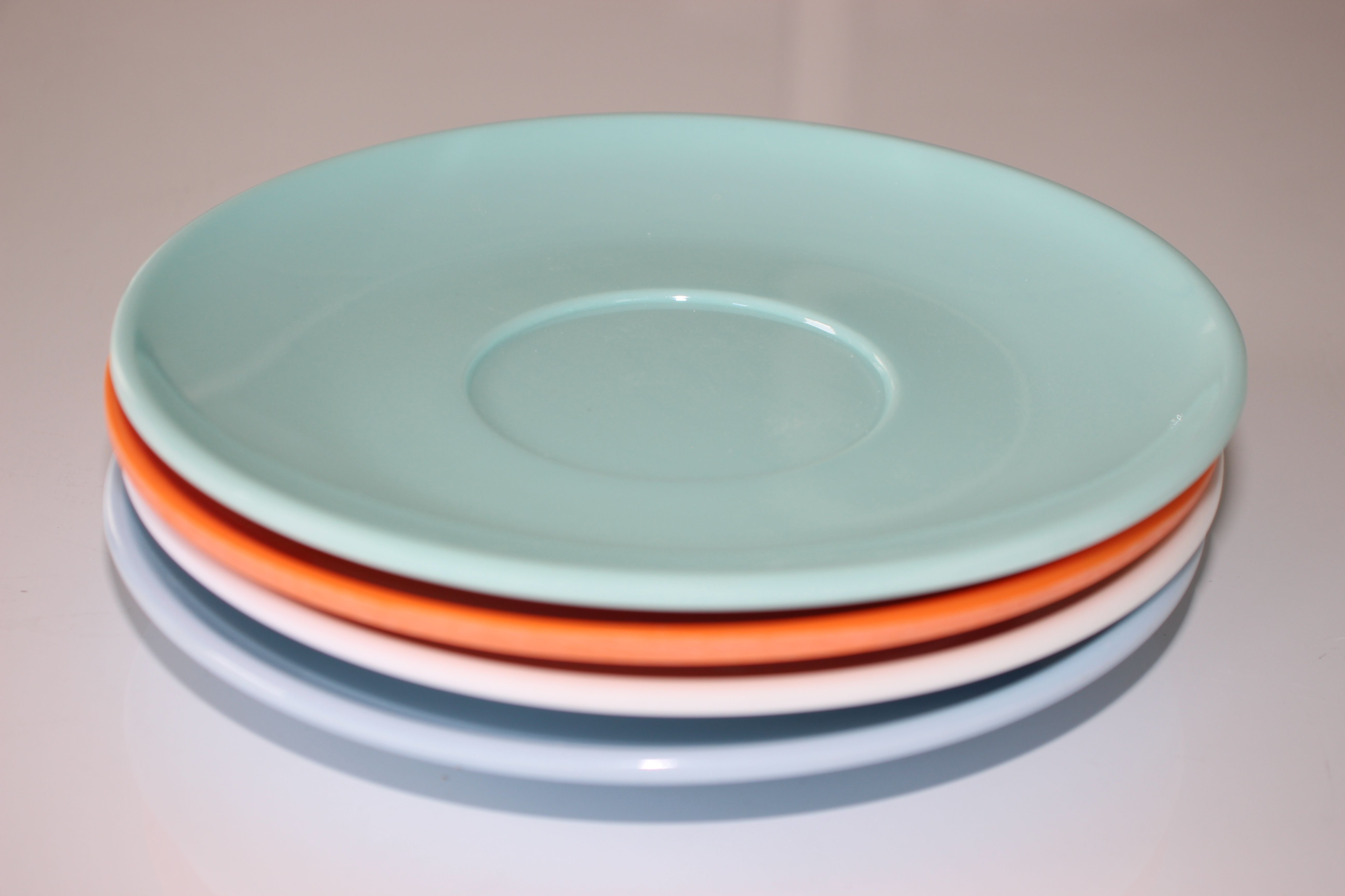 6 Ascot Melamine Round Saucer 
This Ascot Melamine Round Saucer is perfect for serving your favourite hot beverages or desserts.