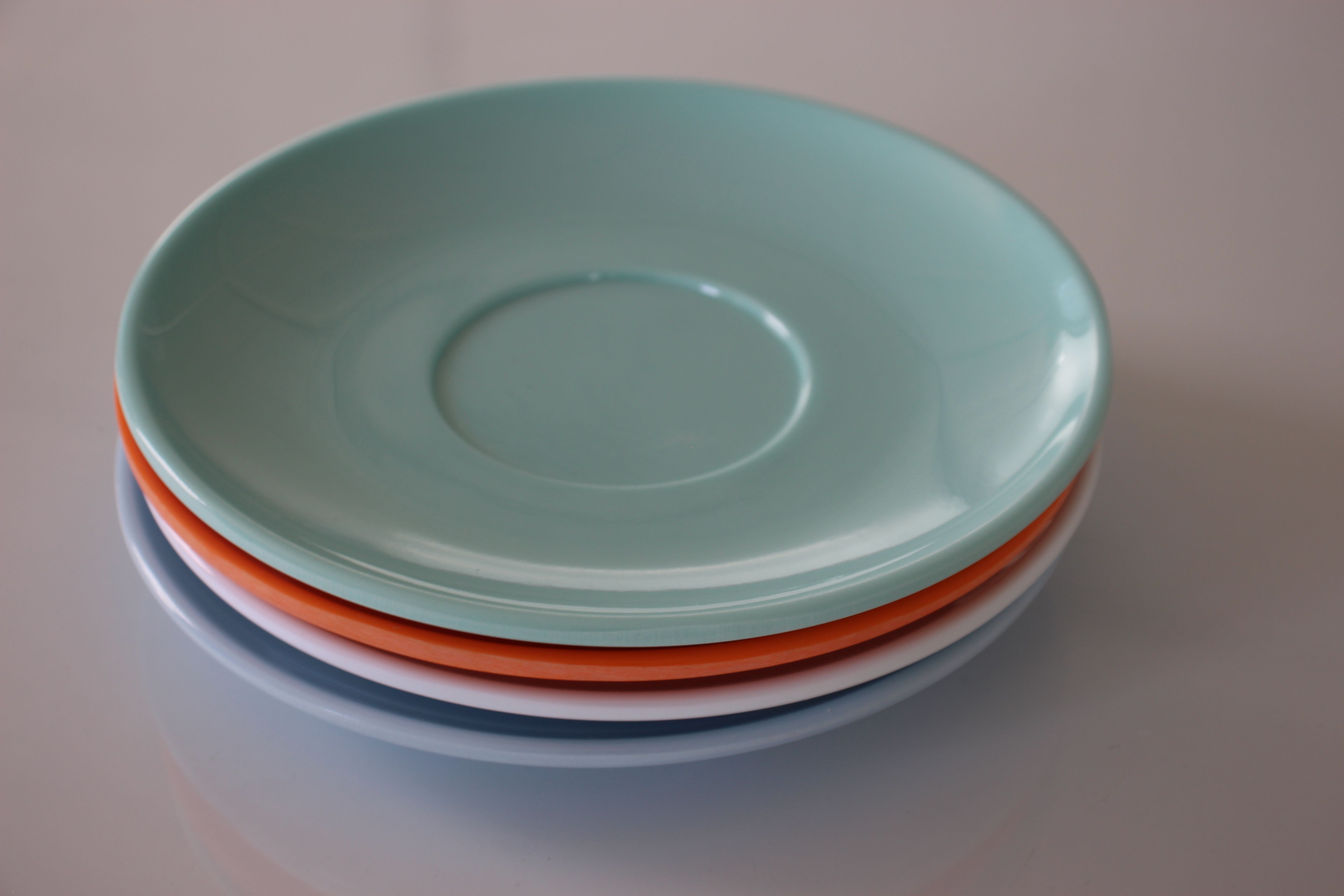 6 Ascot Melamine Round Saucer 
This Ascot Melamine Round Saucer is perfect for serving your favourite hot beverages or desserts.