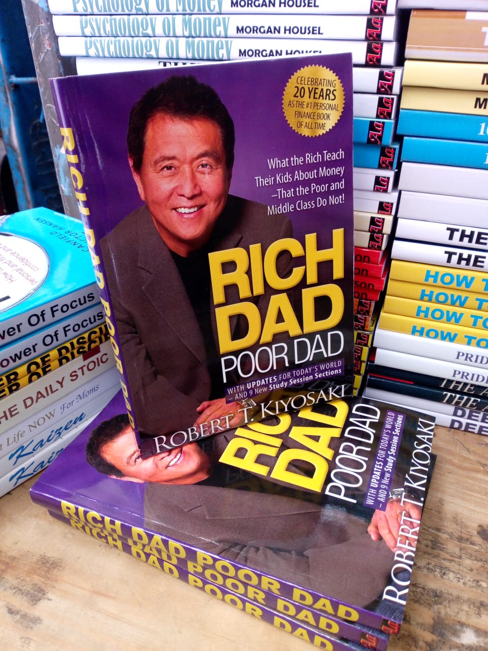 Rich Dad Poor Dad: What the Rich Teach Their Kids About Money That the Poor and Middle Class Do Not!