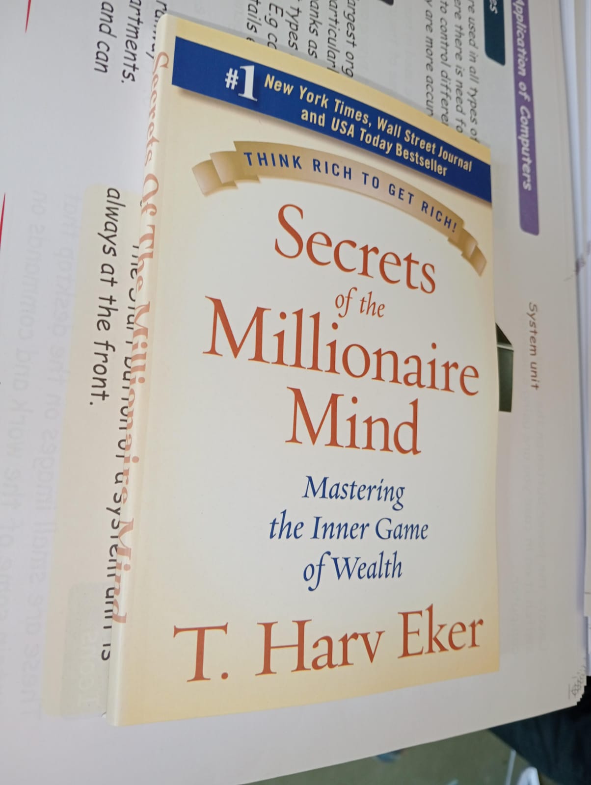 Secrets of the Millionaire Mind: Mastering the Inner Game of Wealth