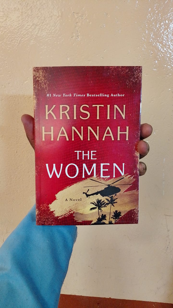 The Women Book By Kristin Hannah