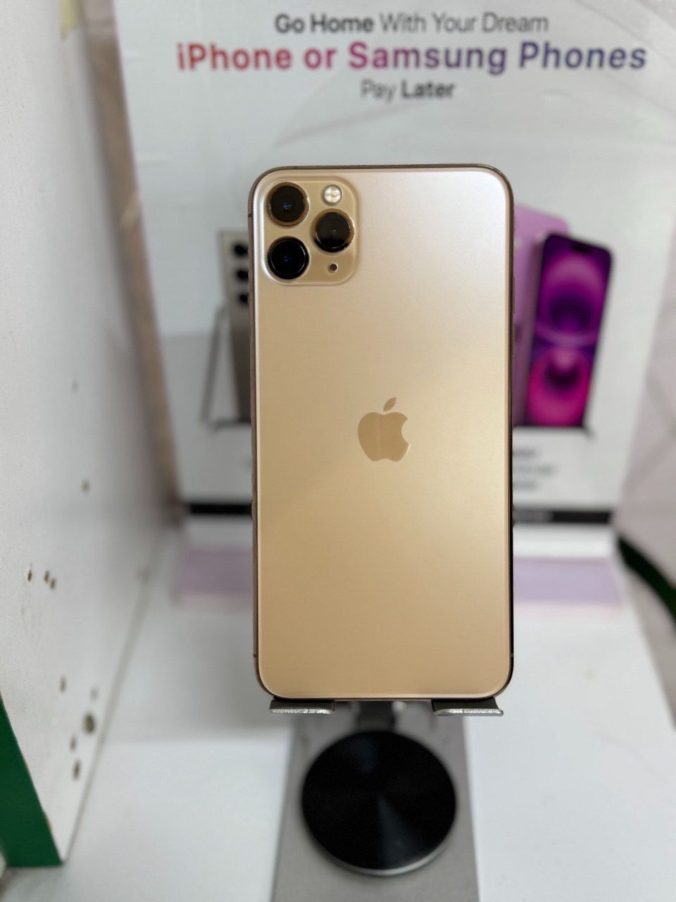 IPHONE 11 PRO MAX 512GB Face ID BATTERY HEALTH 82% TRUETONE ENABLED 4G WITH ESIM CLEAN AS NEW.