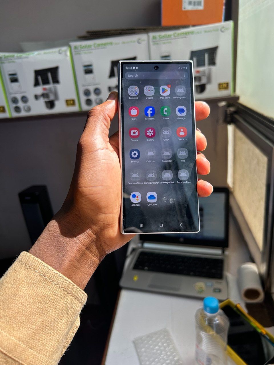 THE SAMSUNG GALAXY Z FOLD 6—A LIGHTER, MORE POWERFUL FOLDABLE MASTERPIECE FEATURING A TITANIUM FRAME, 7.6" DYNAMIC DISPLAY, SNAPDRAGON 8 GEN 3 SPEED, PRO CAMERAS, AND REVOLUTIONARY  AI.