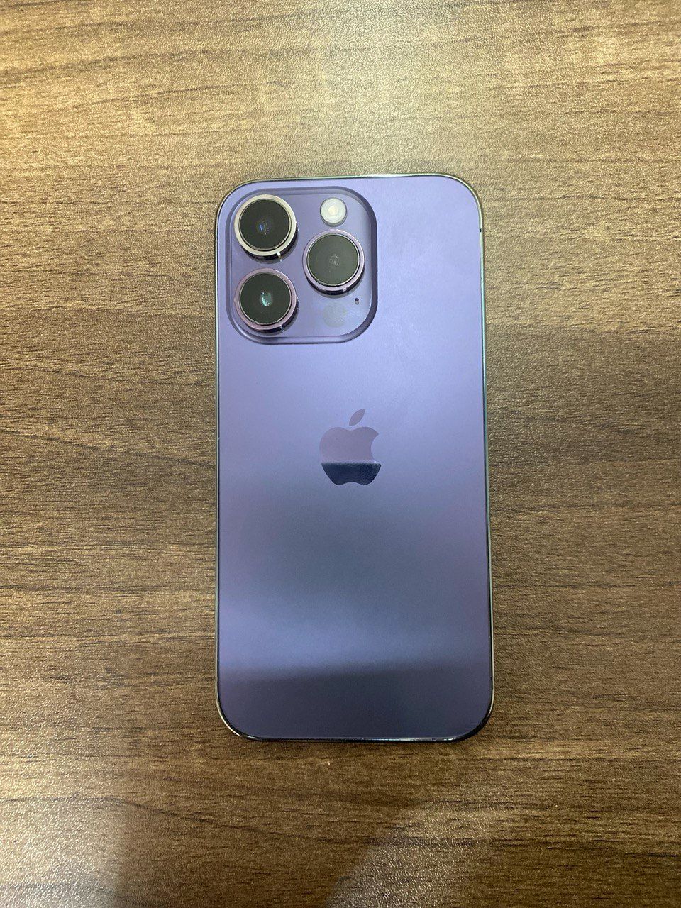 IPHONE 14 PRO 256GB ROM 6 GB RAM 87% BH. 48MP MAIN SENSOR NEW DYNAMIC ISLAND ON A 6.I INCH XDR SCREEN DISPLAY.