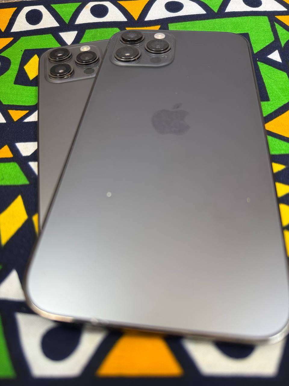 IPHONE 12 PRO MAX IN EXCELLENT CONDITION NOTHING CHANGED CLEAN AS NEW POWERFUL PERFORMANCE GREAT CAMERA PREMIUM DESIGN AND RELIABLE BATTERY