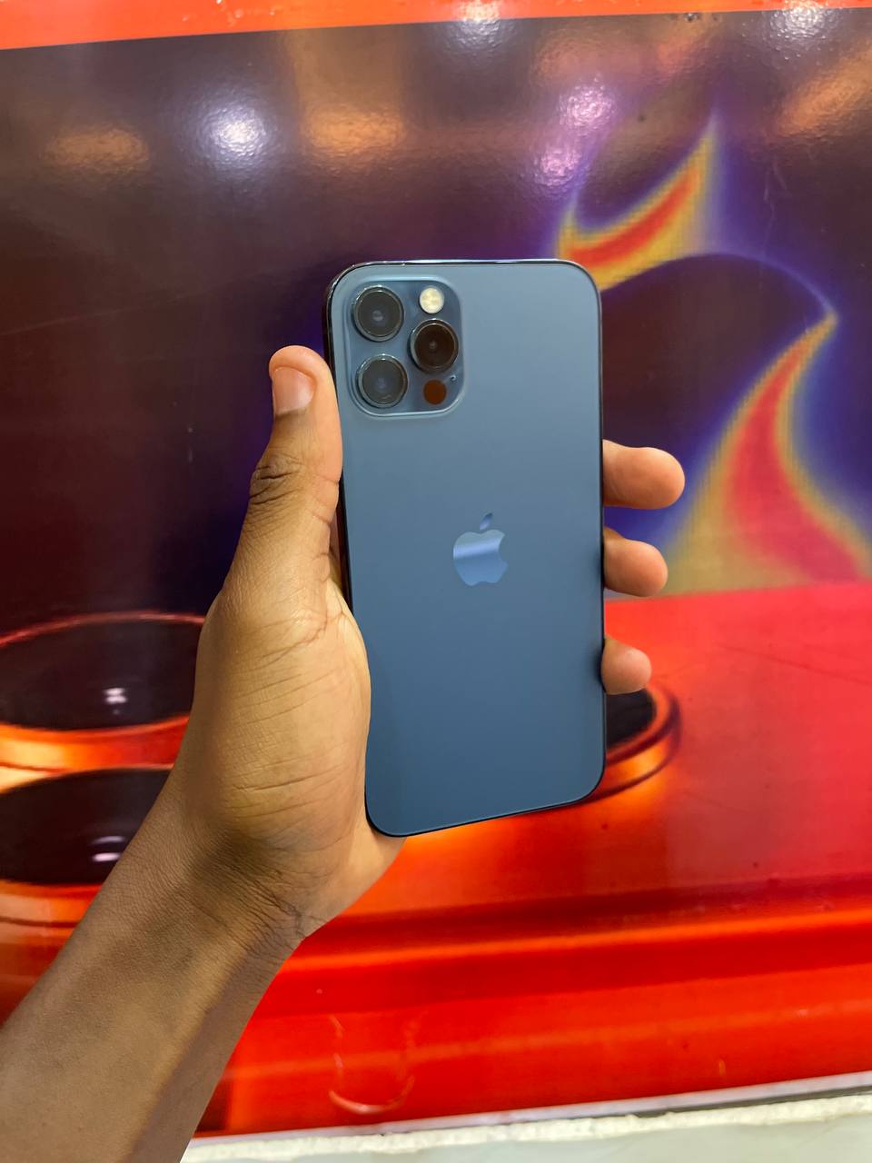 SLEEK IPHONE 12 PRO BH 94% ROM 256GB  | 6.1" Super Retina XDR | A14 Bionic | Triple 12MP Cameras | 5G | Ceramic Shield | MagSafe | [Storage Size] | Excellent Condition | Affordable Price!