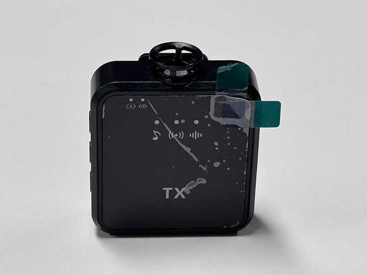 F11-2 Wireless Microphone 3 in 1 For Iphone ,Type C And Camera.