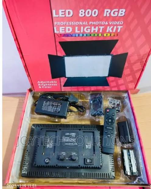 LED 800 RGB Video Light Full kit With stand