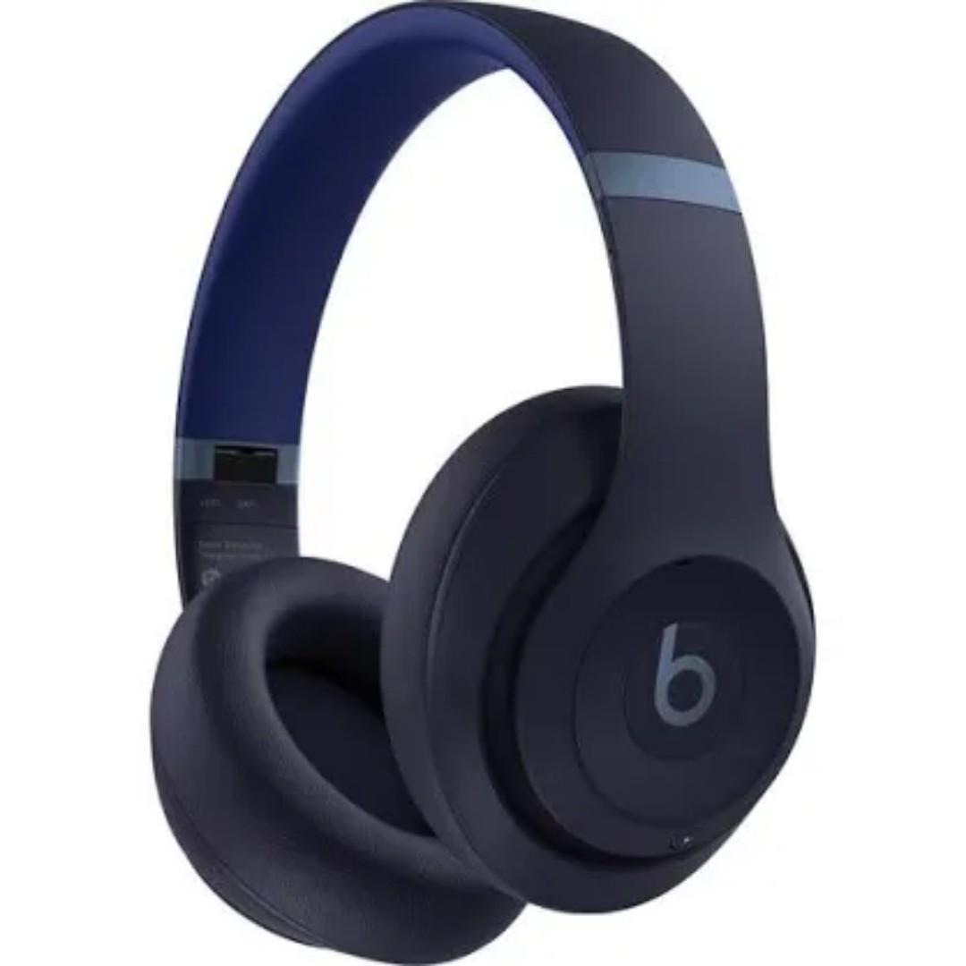 Beats By Dre Beats Studio Pro Wireless Noise Cancelling Over-the-ear Headphones -With A Carrying Case