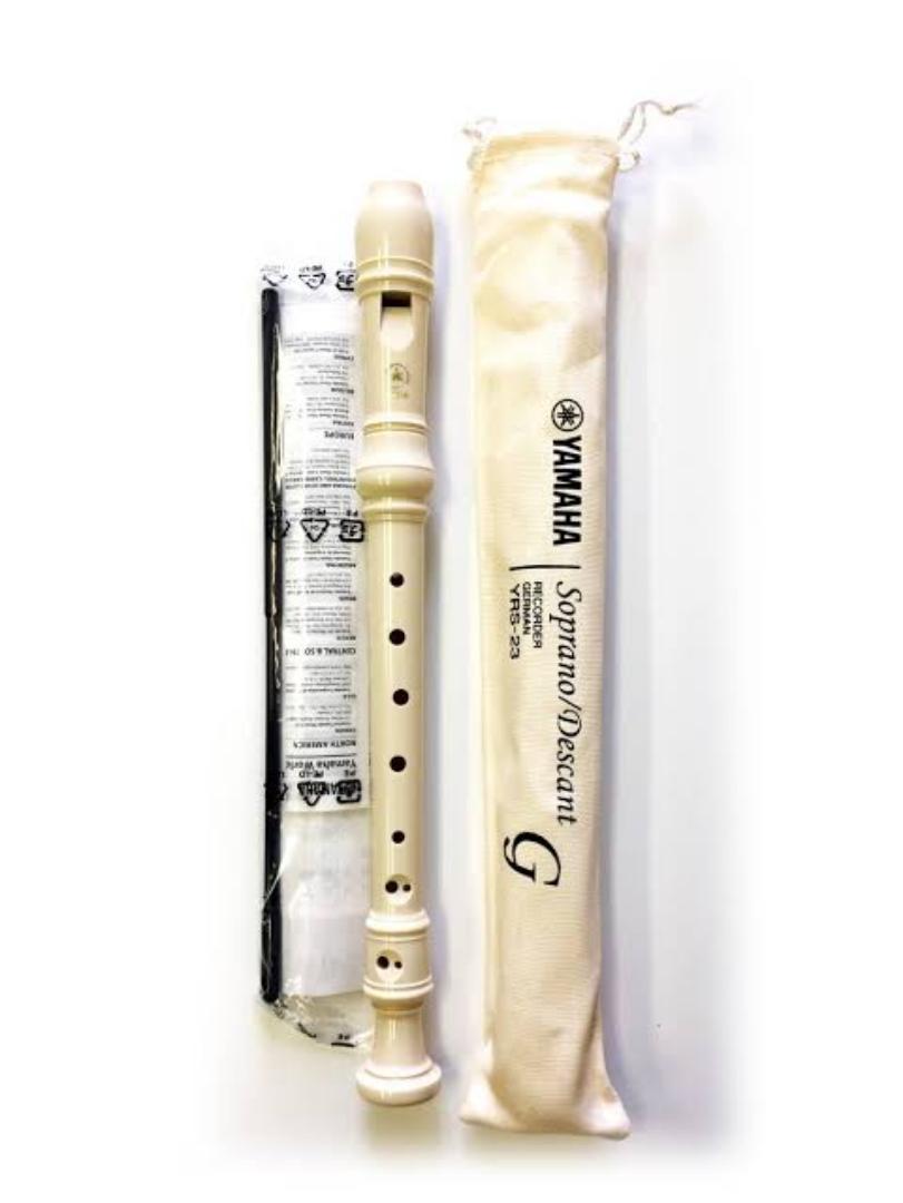 Yamaha Recorder 8 Holes Soprano Recorder Flute With Cleaning Stick