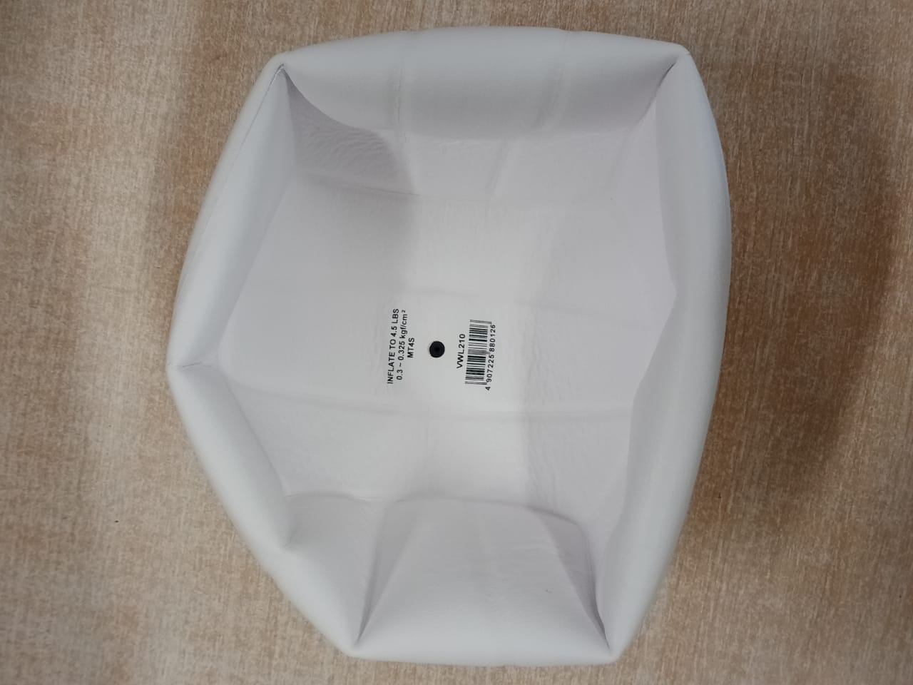 Mikasa Volleyball VWL 210 White