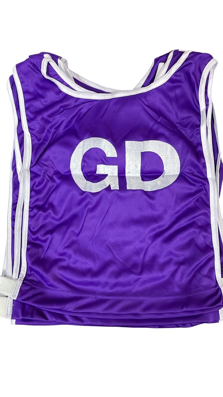 Netball Bibs 7 Pack Vests Purple with Position Markings, Youth and – Ideal for Teams & Schools