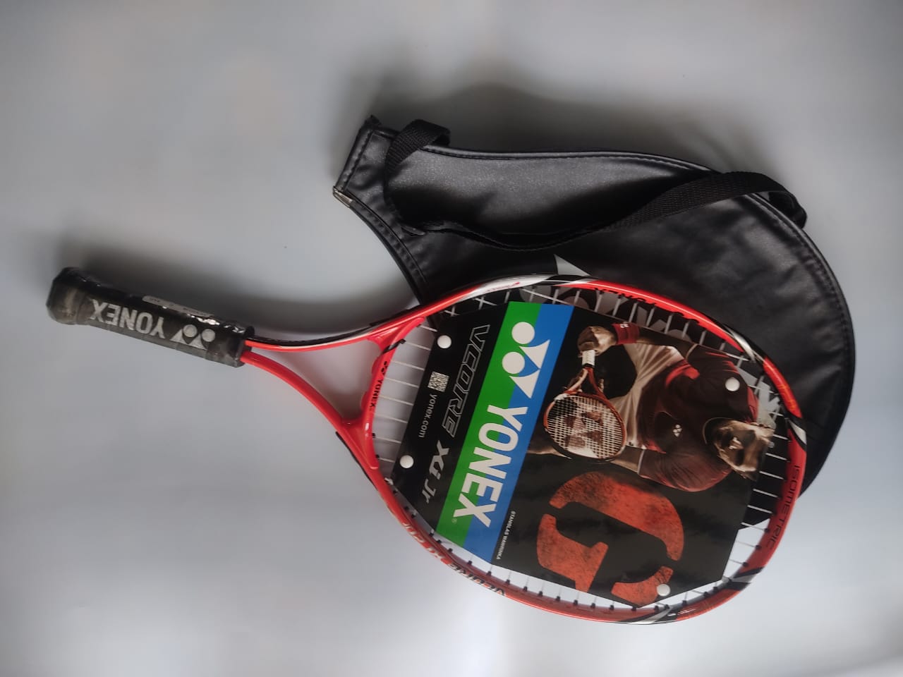 2 Yonex Isometric junior lawn tennis racket 21 inch Aluminium with 3 Tennis Balls WSH Champion 610